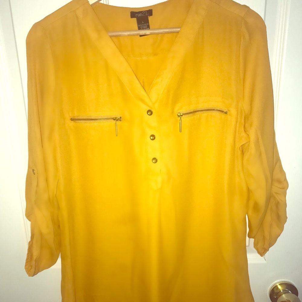 Beautiful yellow blouse